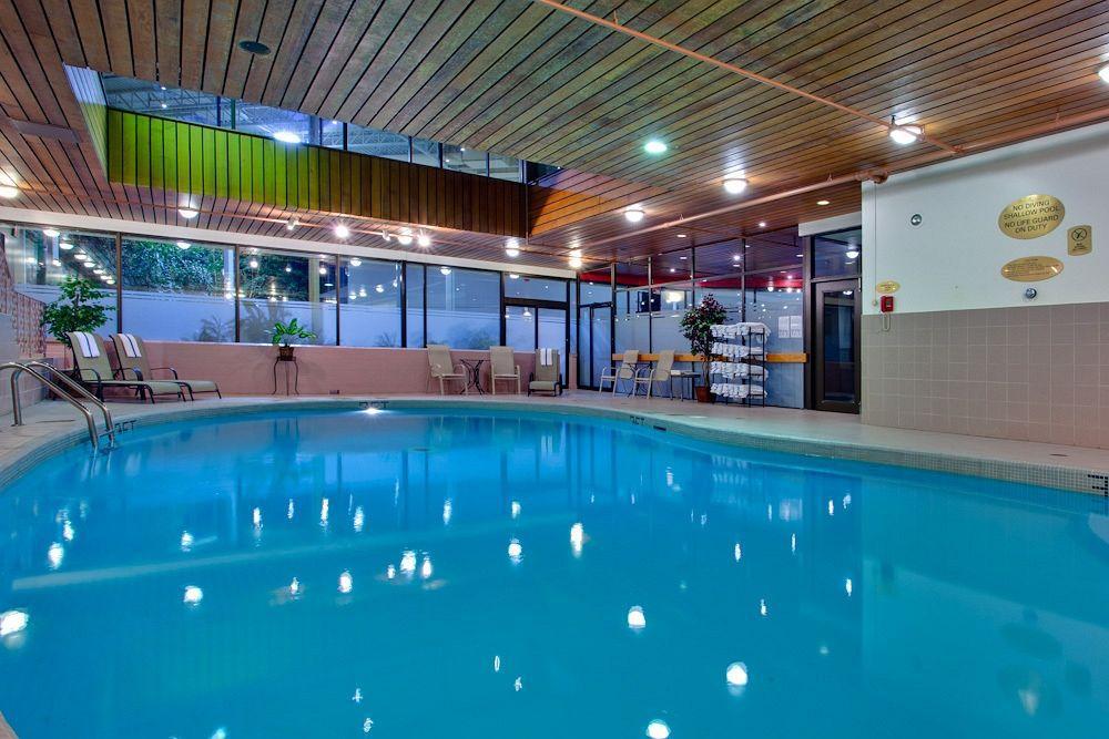 Holiday Inn Sudbury By Ihg Ανέσεις φωτογραφία