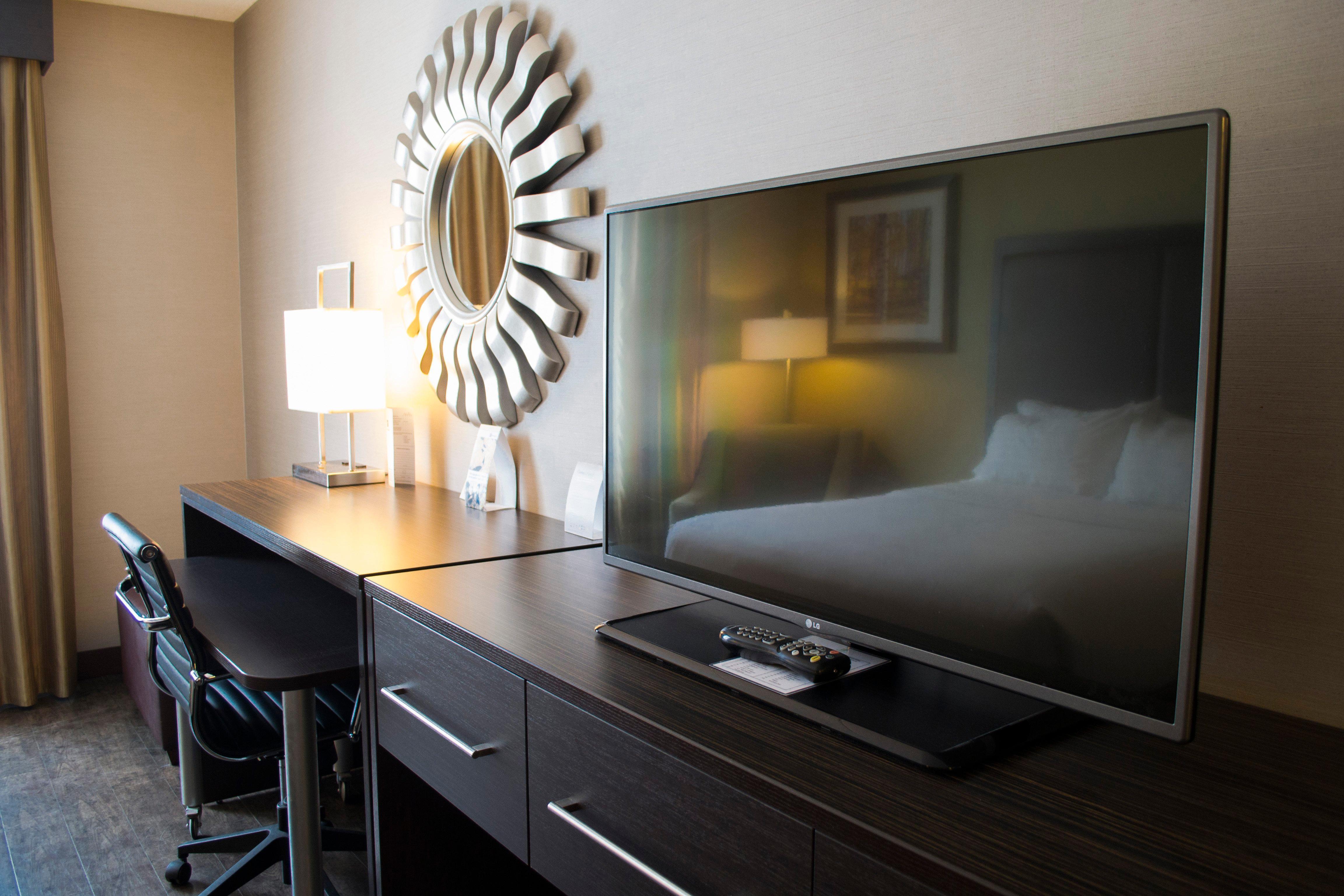 Holiday Inn Sudbury By Ihg Εξωτερικό φωτογραφία