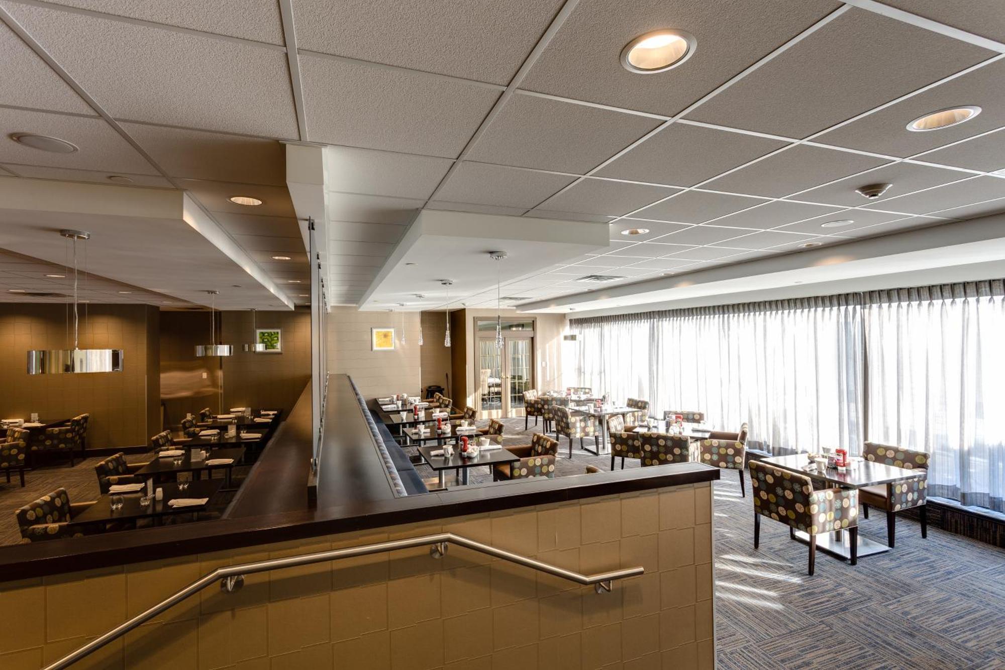 Holiday Inn Sudbury By Ihg Εξωτερικό φωτογραφία