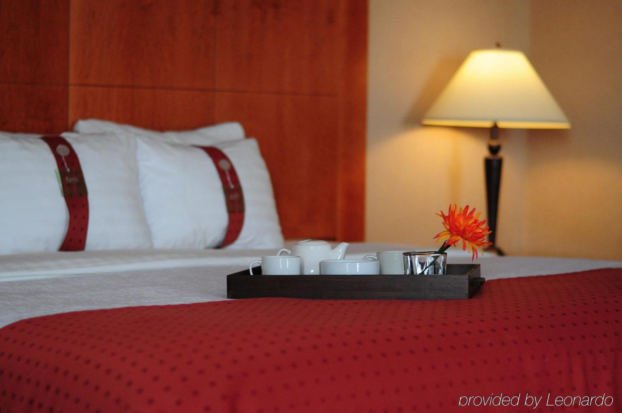 Holiday Inn Sudbury By Ihg Εξωτερικό φωτογραφία